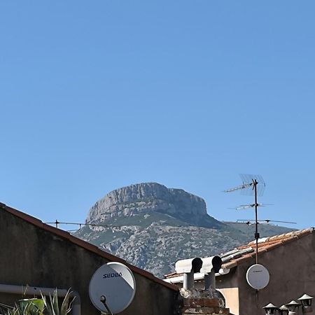 Chez Nico Et Mag Entre Mer Et Collines Aubagne Exterior photo